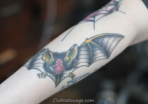 Super Designs Bat Tattoo