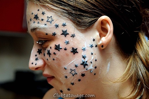 Belle Tattoo Designs sur le visage