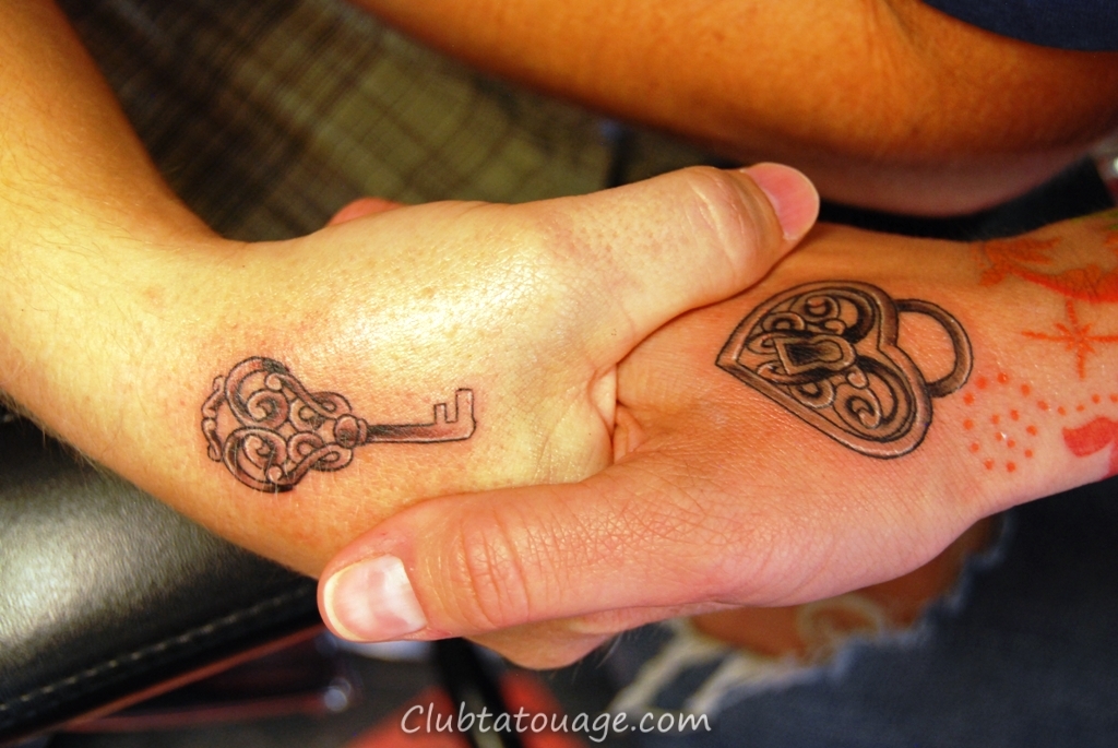 25 idées de petits tatouages ​​Pour les couples