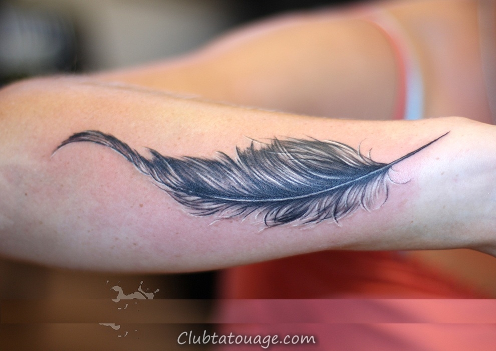 Les meilleurs conceptions et idées de tatouage Aquarelle Feather