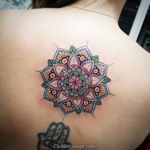 30 Merveilleuses idées de tatouage Mandala