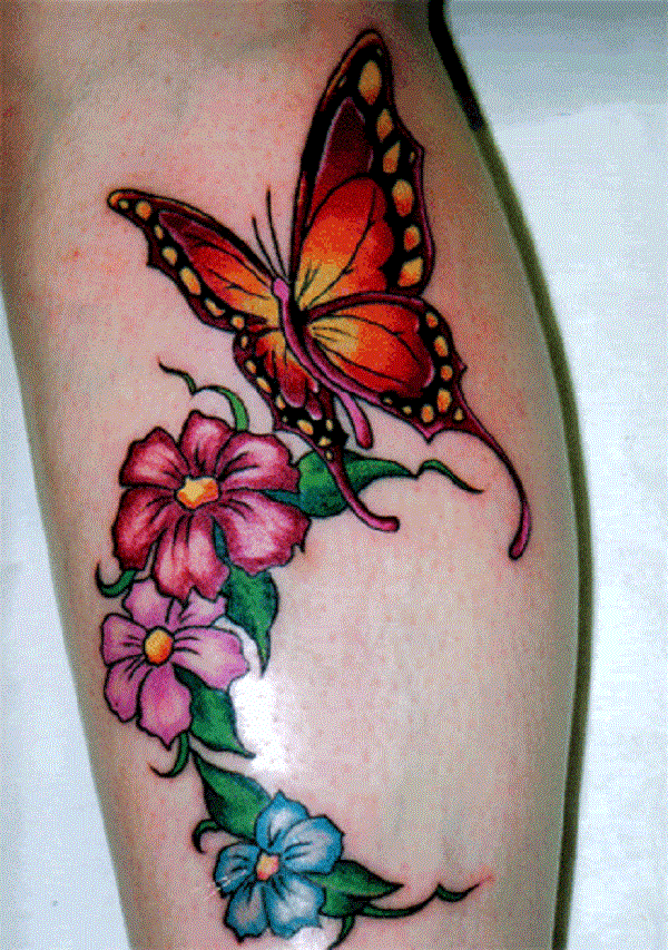 Top 50 tatouages ​​de papillons avec des fleurs pour les femmes