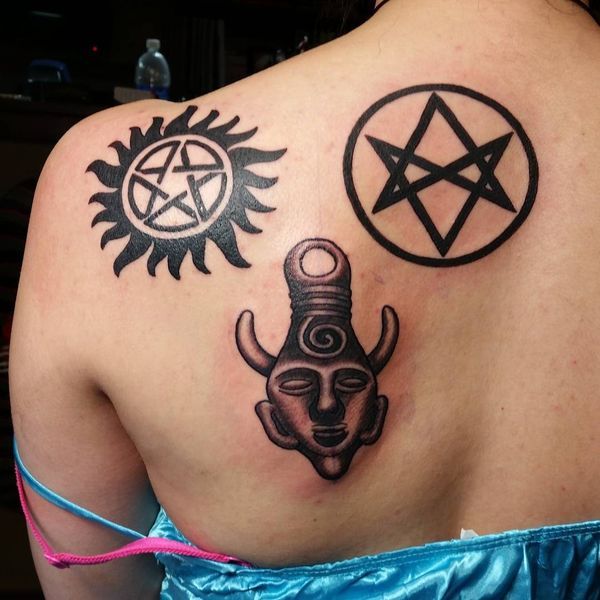 Les meilleurs tatouages ​​surnaturels pour les vrais fans