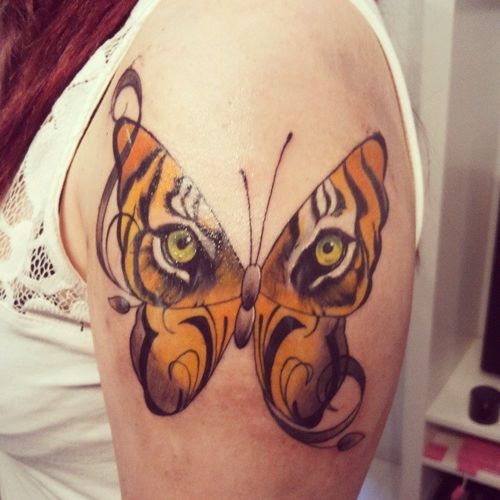 Tatouages ​​de papillons tigres de Harharming
