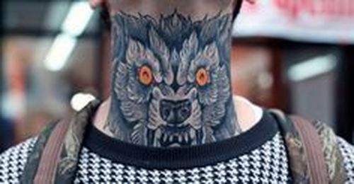Idées traditionnelles de tatouage de loup