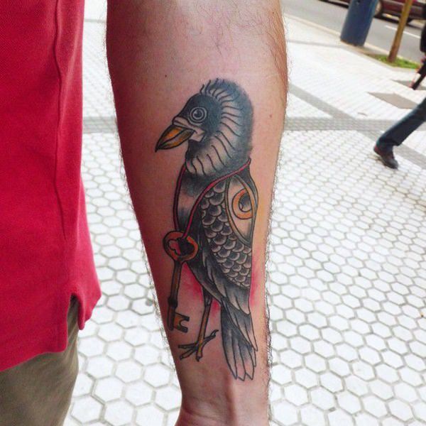 125 Awesome Crow / Raven idées de tatouage et leur signification