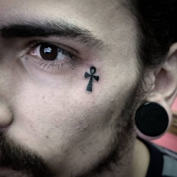 Ankh Tattoo Designs - Signification du symbole de la croix égyptienne