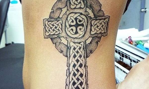 40 conceptions celtiques de tatouage pour des garçons et des filles