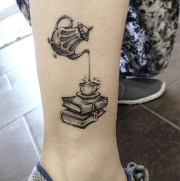 45 idées étonnantes de tatouage de livre