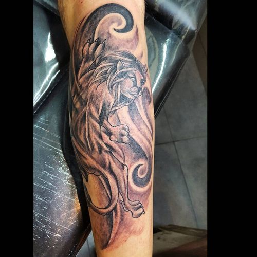 Les conceptions de tatouage de manchon du lion