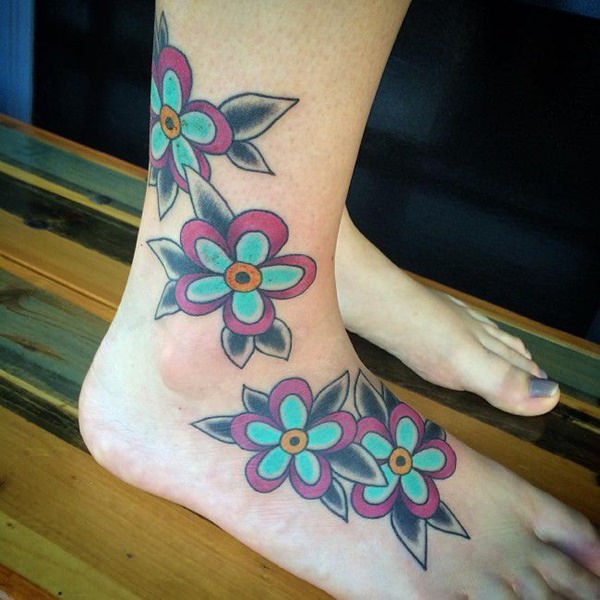 Meilleur 125 tatouages ​​de pieds les plus populaires pour les femmes