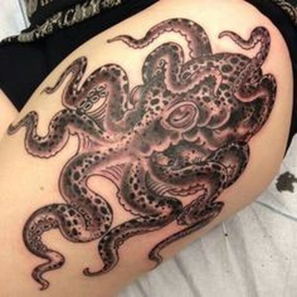 Sixty Cuisse de tatouage Octopus pour l'inspiration
