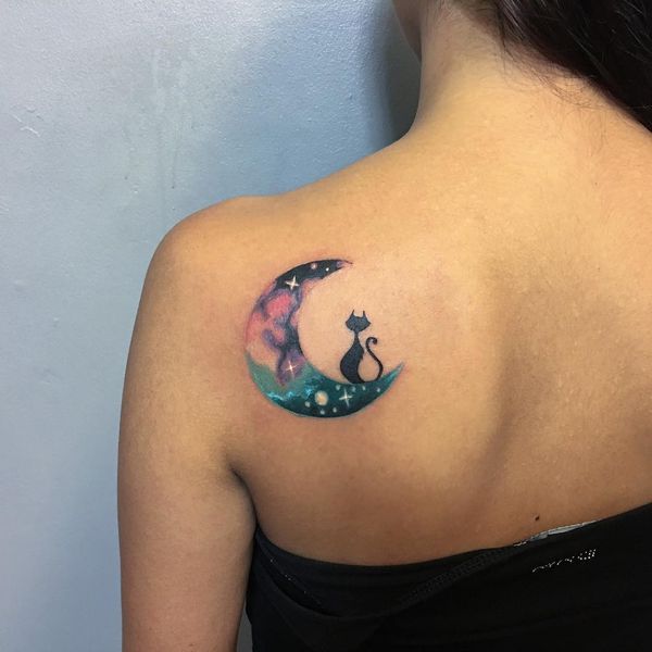 51 idées de tatouages ​​de lune