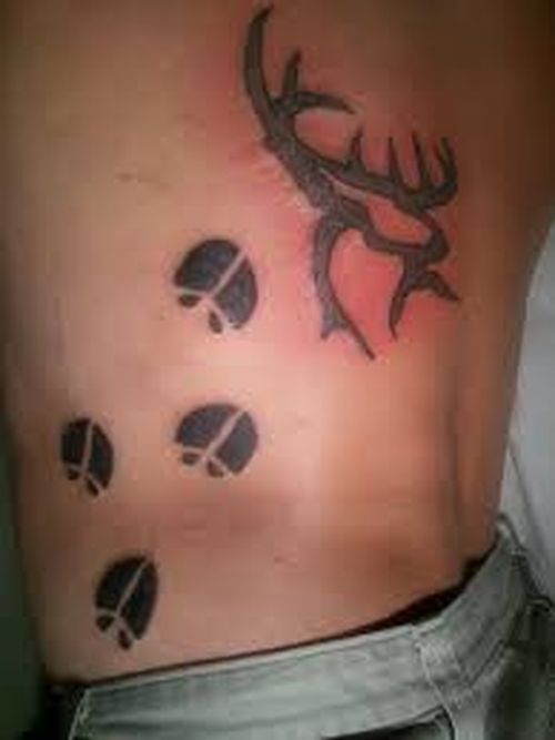 33 tatouages ​​de traces de cerfs