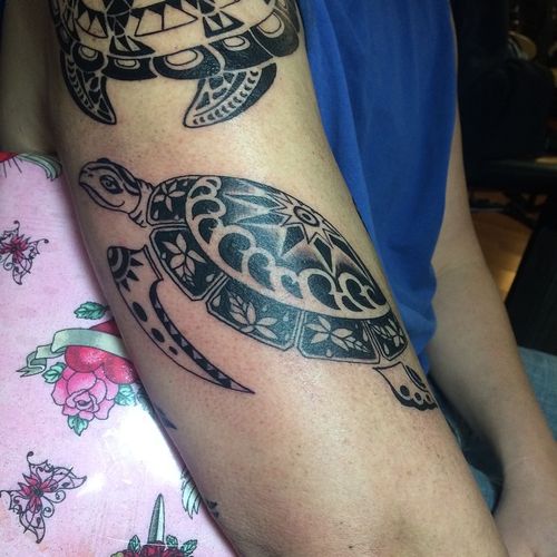 Dessins de tatouage de tortue tribale