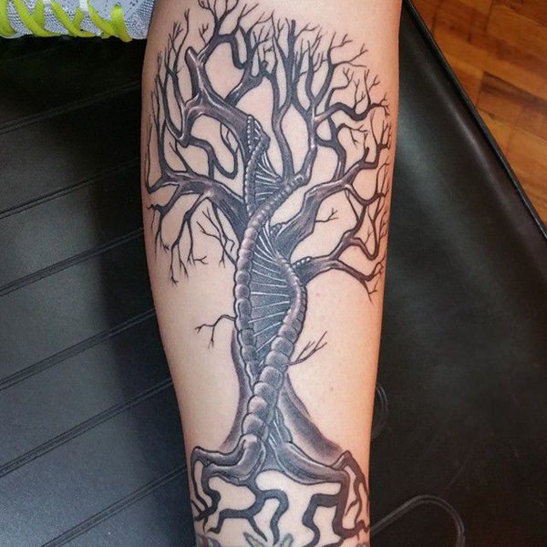 125 tatouages ​​d'arbres sur le dos et le poignet avec des significations