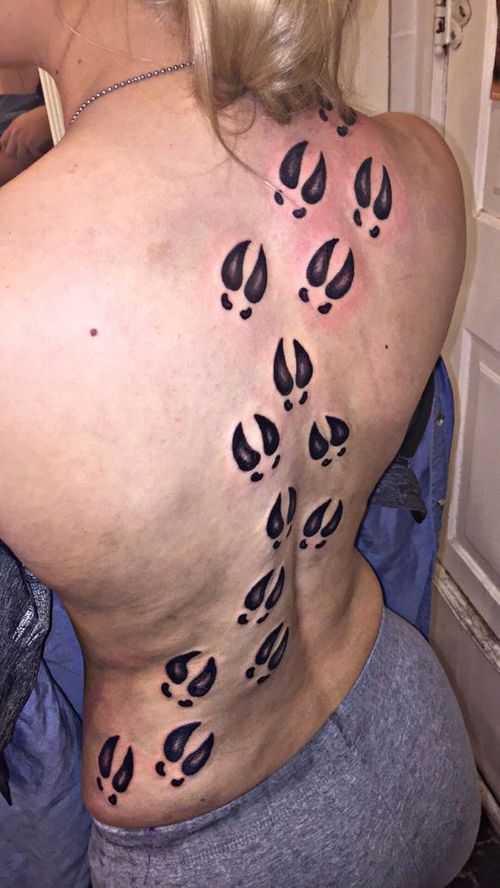33 tatouages ​​de traces de cerfs