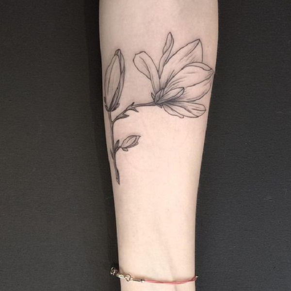 70 idées de conception de tatouage de fleur de magnolia