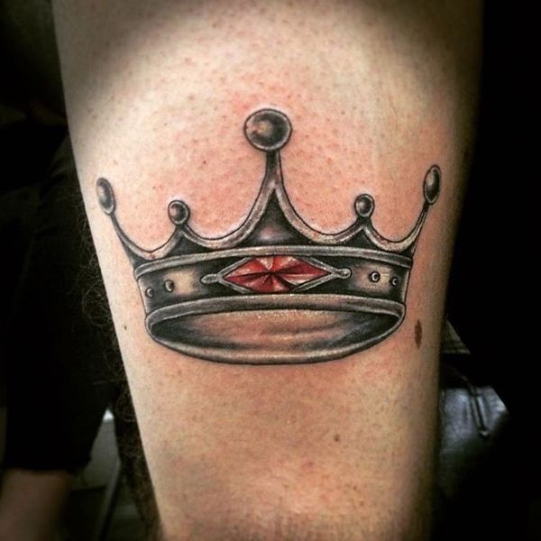 50+ tatouages ​​brillants de la couronne Idées avec symbolisme