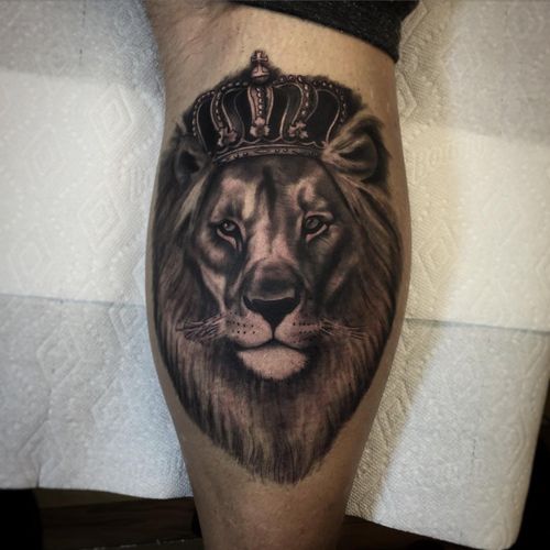 Les conceptions de tatouage de manchon du lion