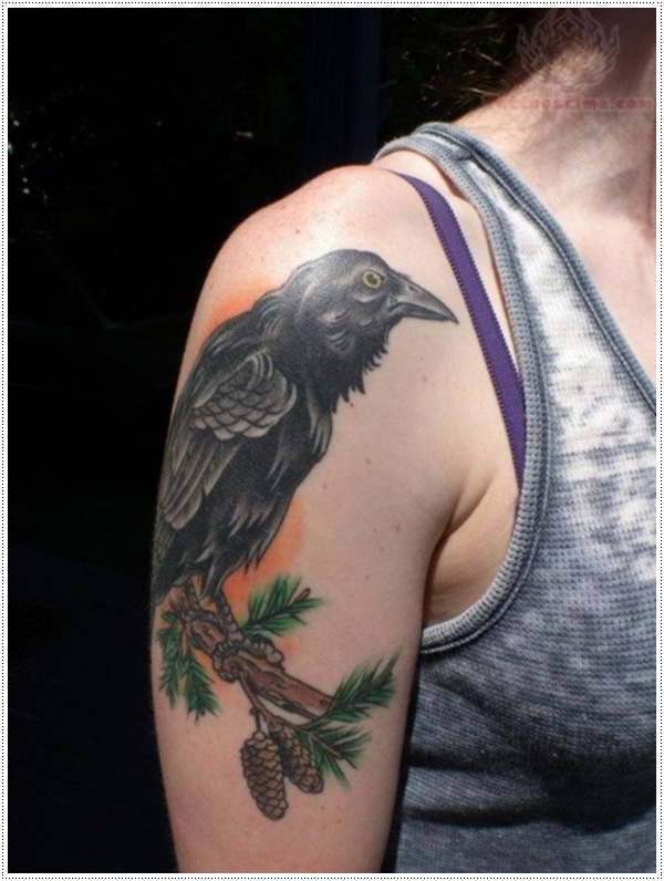 29 tatouages ​​de corbeau frappants avec des significations profondes