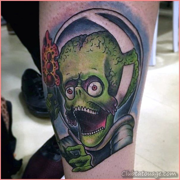 Petits tatouages d'extraterrestres