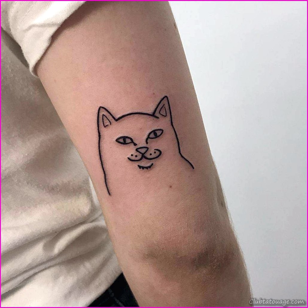 Petits tatouages de chat et chat de tatouage de chat signification