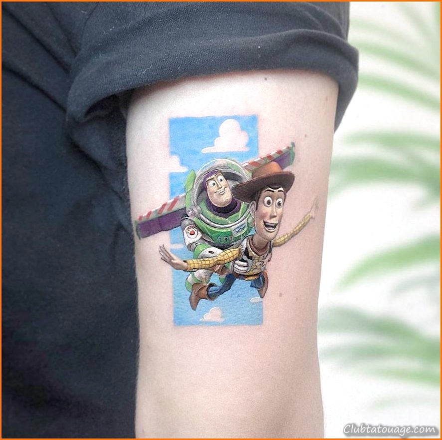 Est-il conseillé de faire de petits tatouages?