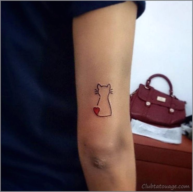 Petits tatouages graphiques de animaux de compagnie