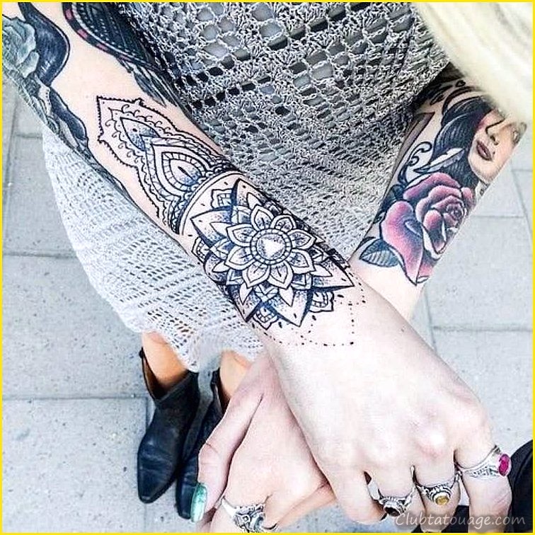 Tatouages d'idées - tatouage de femme rosette