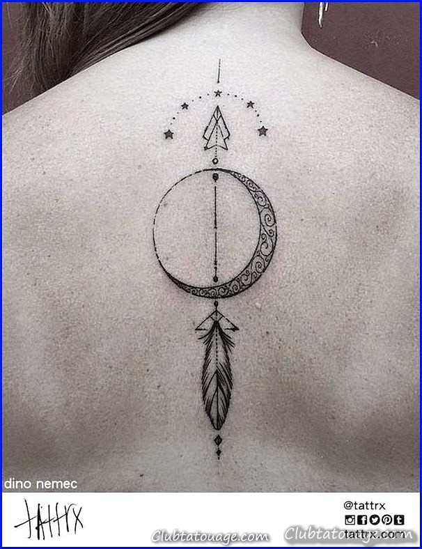 Tatouages de Compass et Moon pour les bras et les épaules pour femmes